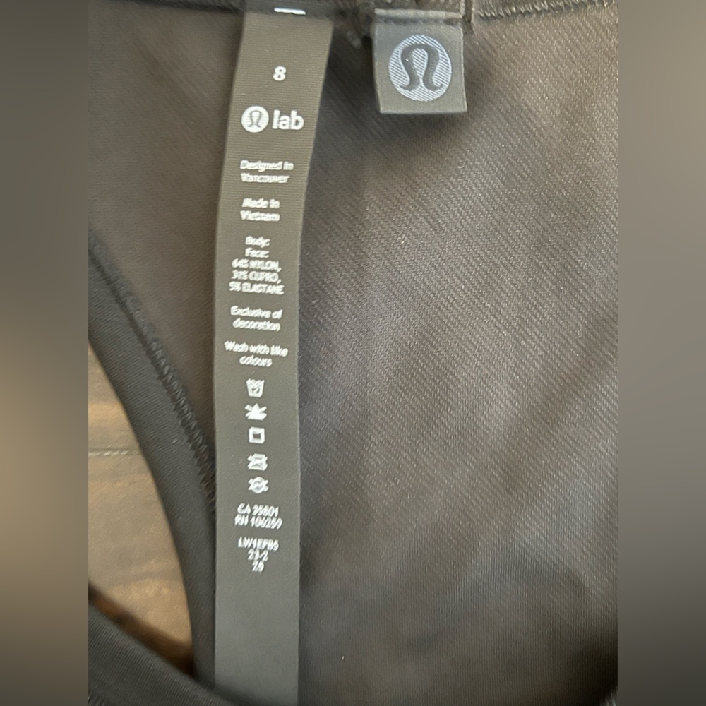 Lululemon LAB Stretch Cupro Cropped Tank 8 - Picture 11 of 14